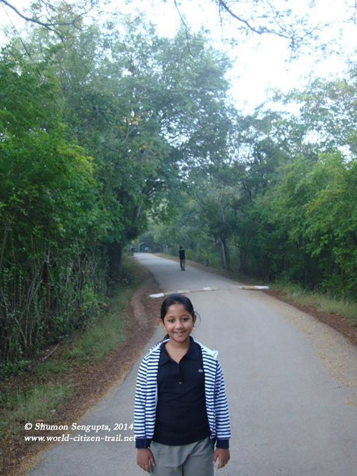 Road to Rishi Valley