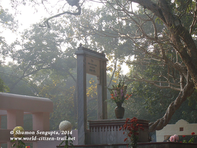 Serene and tranquil Chatim Tala - the Nucleus of Shantiniketan. The magic of the place left us completely spell bound.